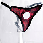 Пример красных кружевных трусиков для насадок Scandal Thong Harness от California Exotic Novelties